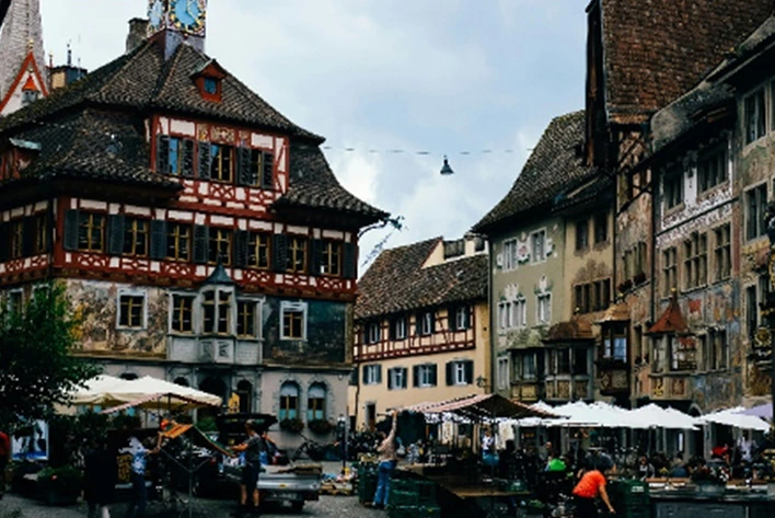 Zurich street market with buildings and people